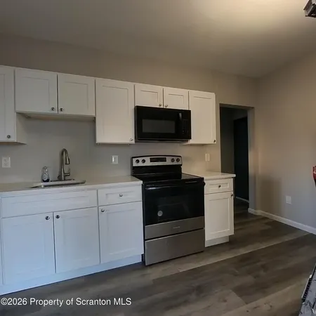 $1,250 | 1513 1515 Vine Street, Unit 9, Scranton, PA 18510