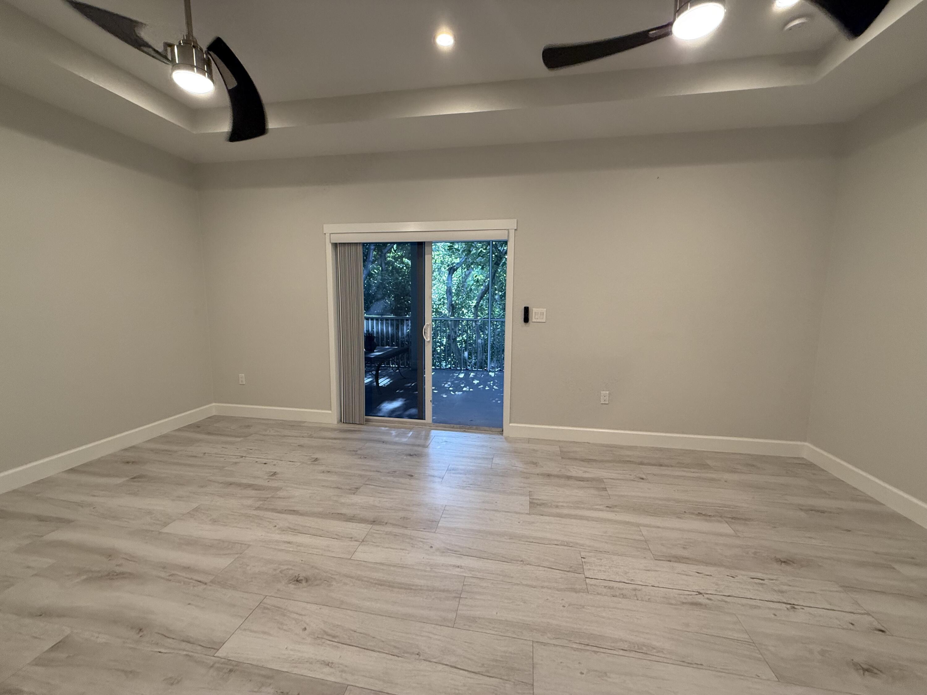 809 Miramar Drive Key Largo, FL 33037 - Photo 17 of 21 IMG_5214