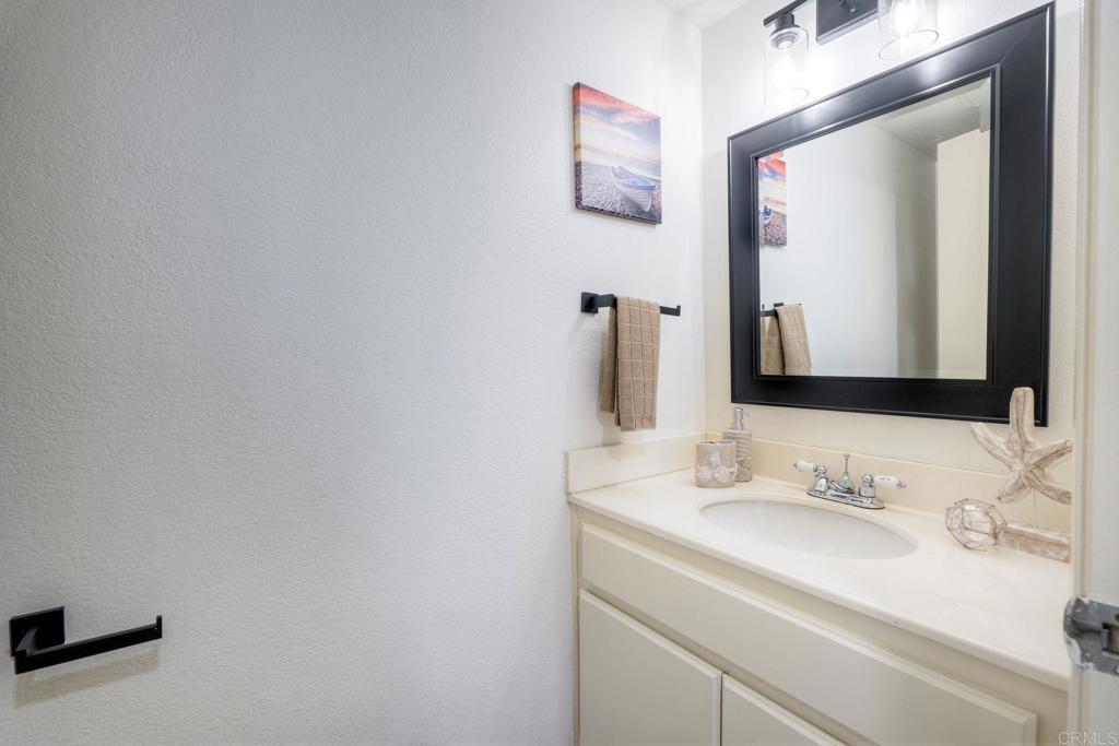 5349 Gooseberry Way Oceanside, CA 92057 - Photo 15 of 39