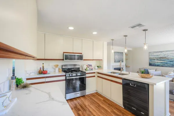 $874,900 | 5349 Gooseberry Way, Oceanside, CA 92057