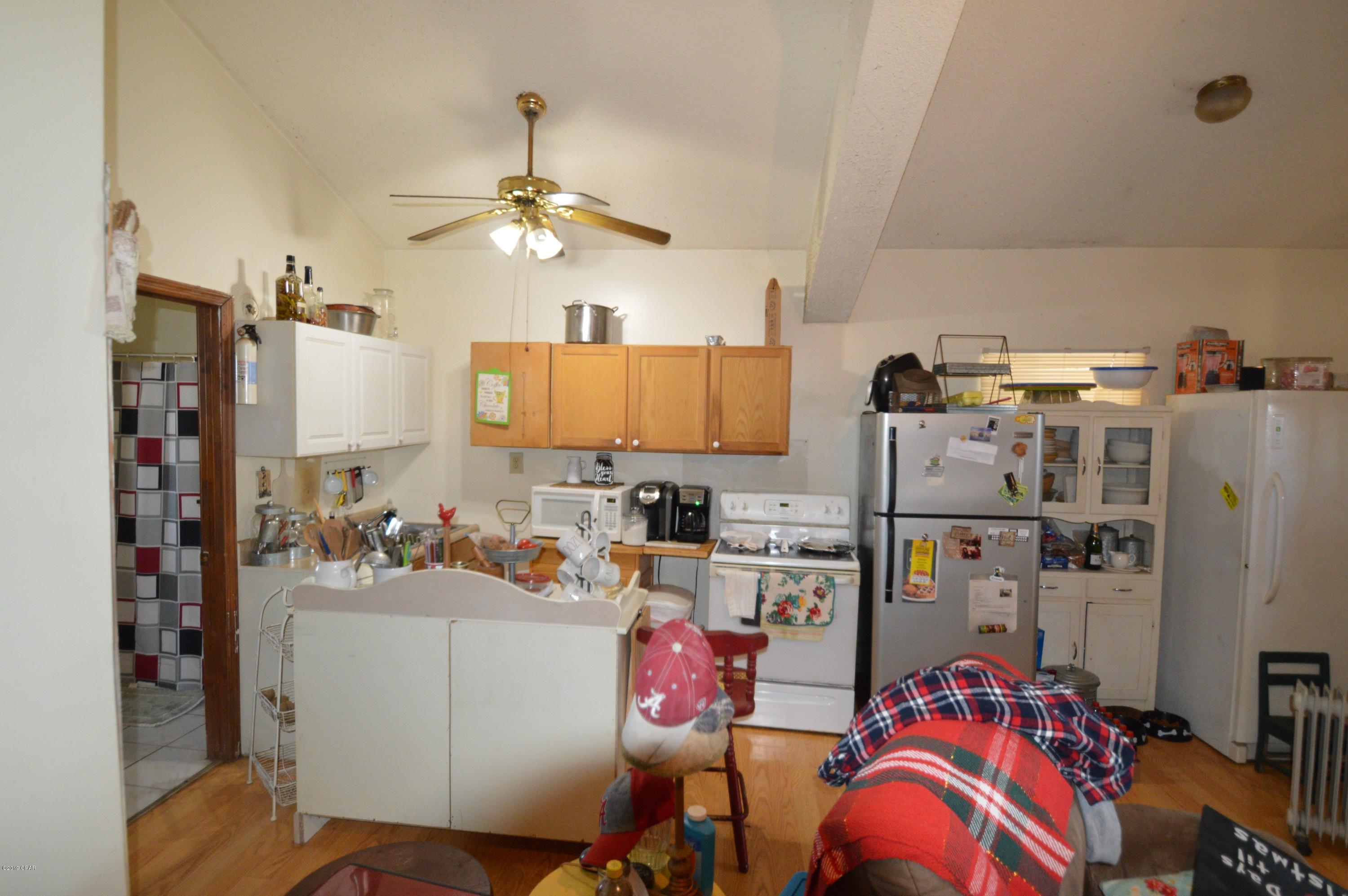 5140 Galloway Road, Unit B Graceville, FL 32440 - Photo 4 of 13 Gallery Image 4