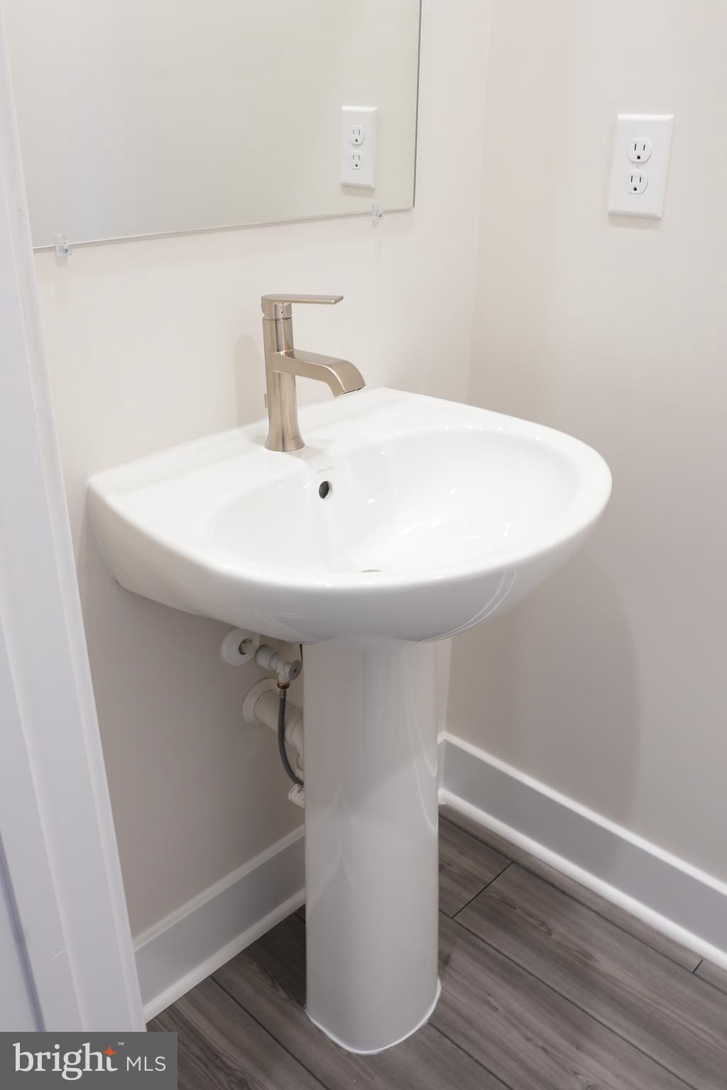 1705 Water Xing Road Baltimore, MD 21208 - Photo 18 of 42