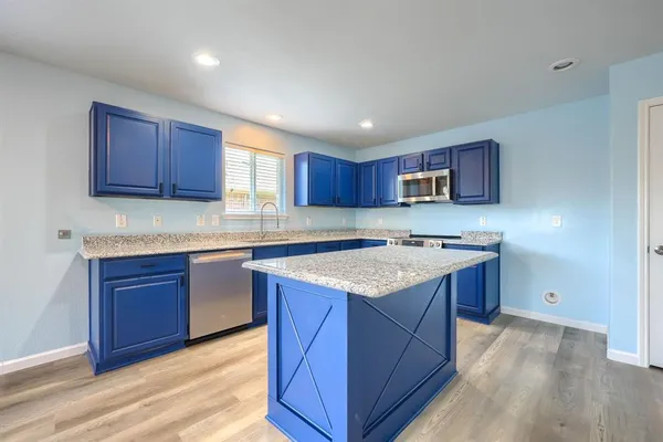 $2,750 | 14713 Brandon Drive, Little Elm, TX 75068