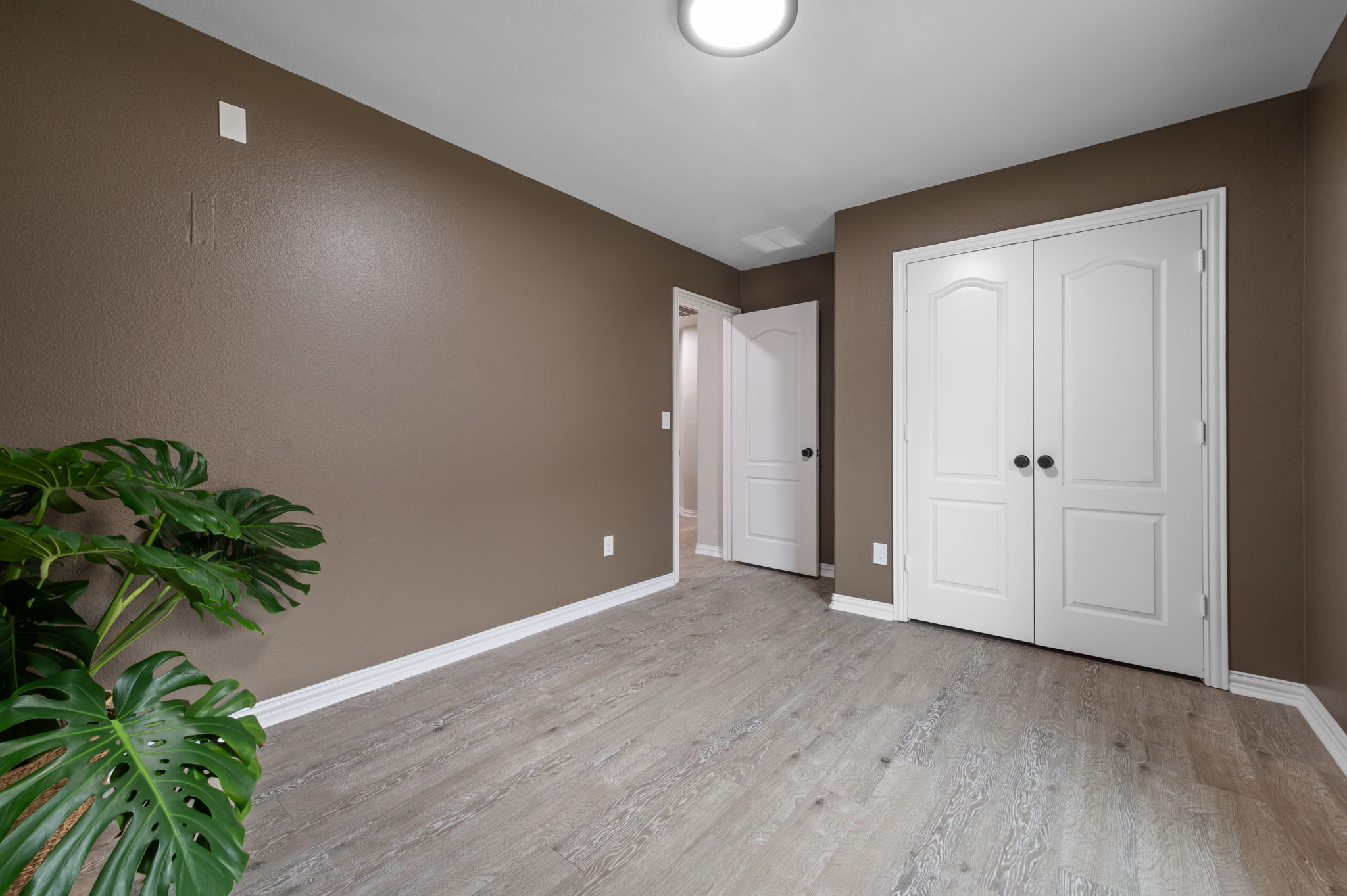 3724 Brean Down Road Pflugerville, TX 78660 - Photo 23 of 34 wooden floor in an empty room