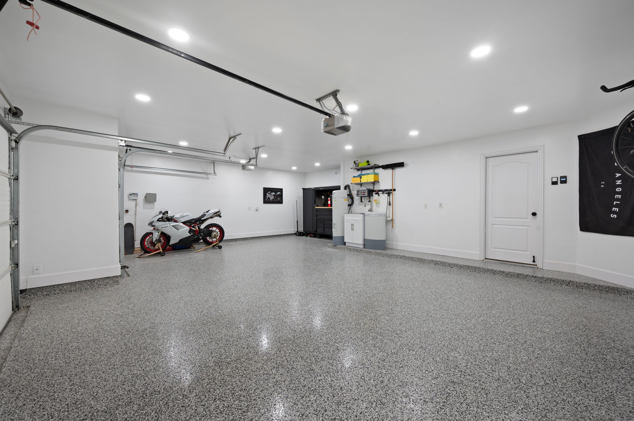3724 Brean Down Road Pflugerville, TX 78660 - Photo 25 of 34 a view of a room with gym equipment and a ceiling fan