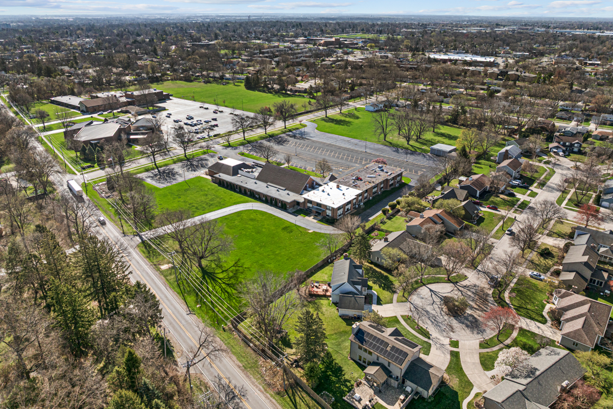 245 Old Forge Road Elgin, IL 60123 - Photo 12 of 36