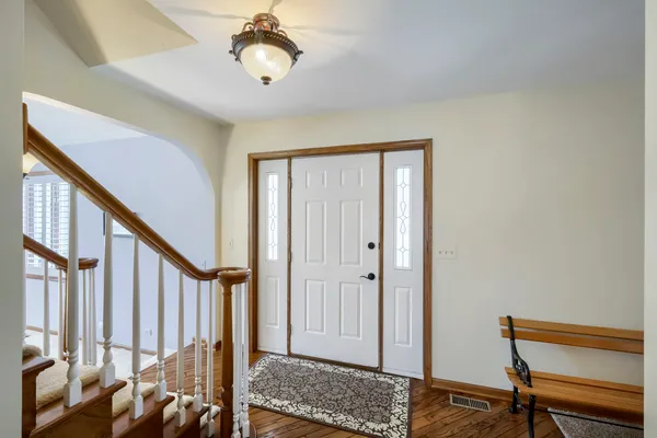 $459,900 | 245 Old Forge Road, Elgin, IL 60123