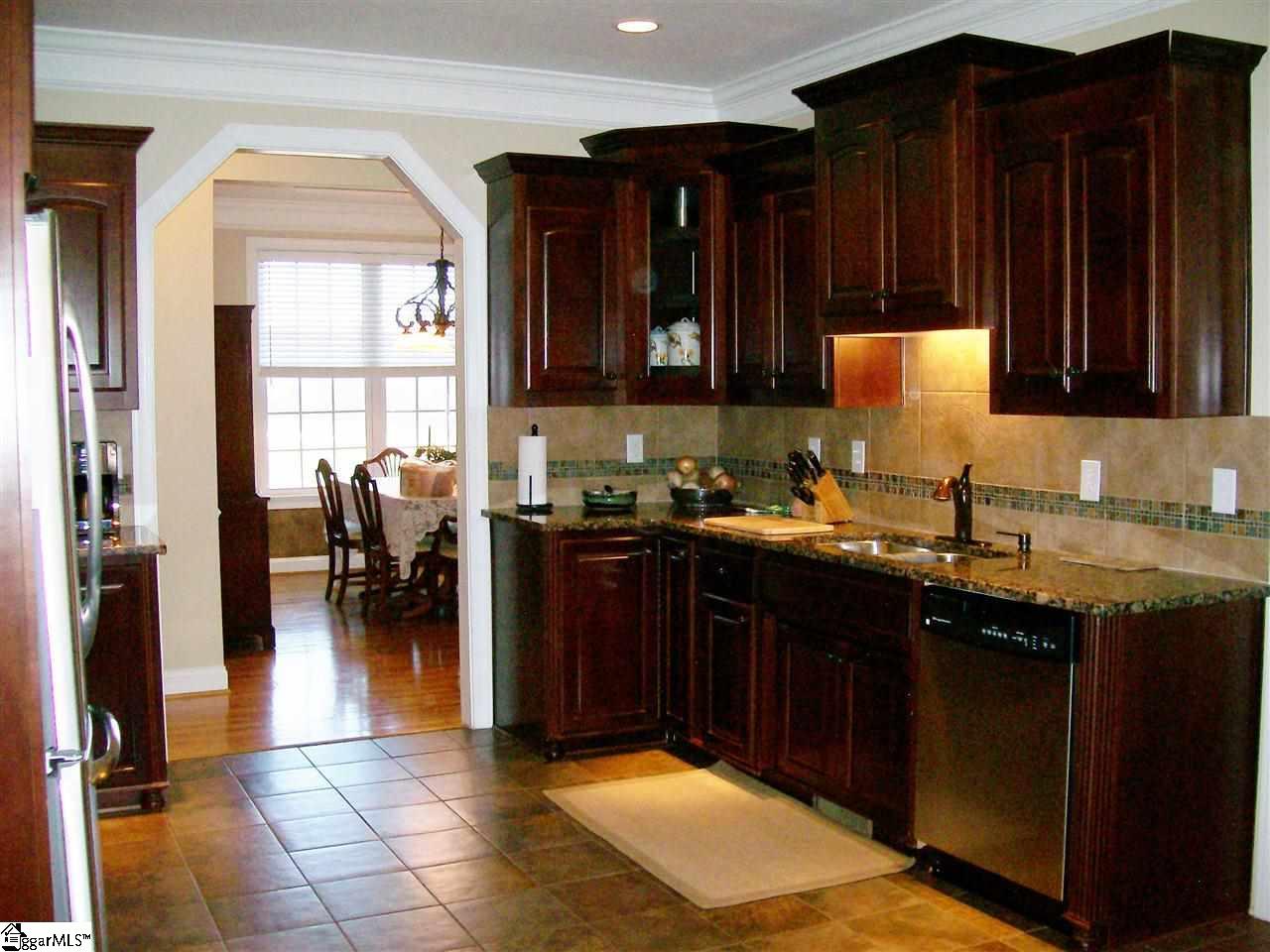 424 Lyles Farm Court Inman, SC 29349 - Photo 2 of 25 Gallery Image 2