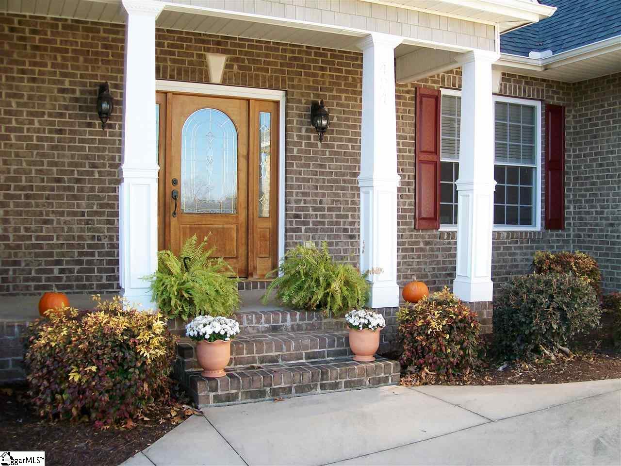 424 Lyles Farm Court Inman, SC 29349 - Photo 11 of 25 Gallery Image 11