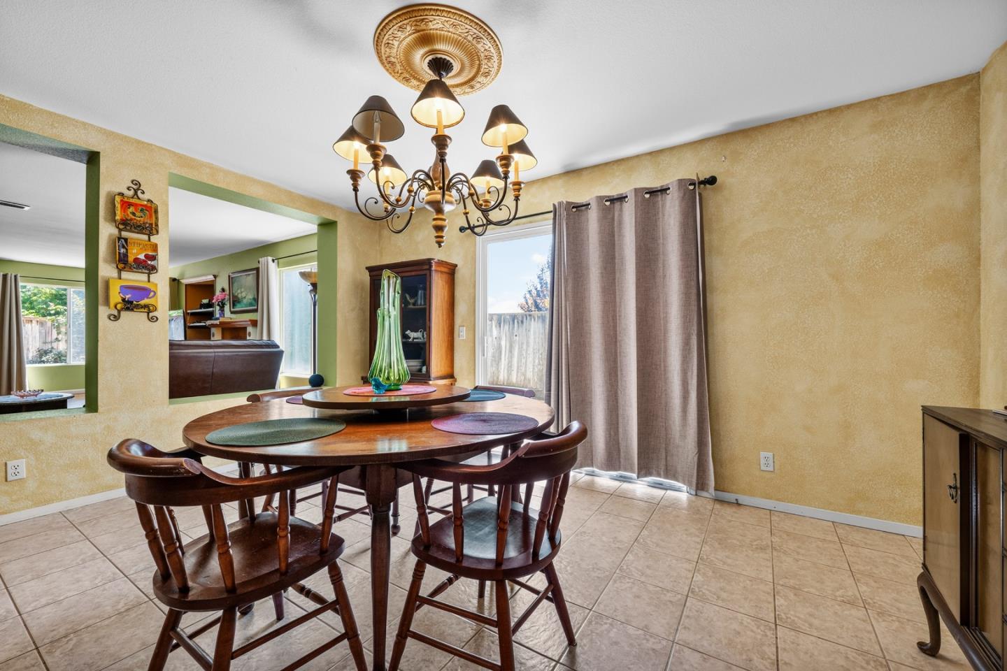2780 Valley View Road Hollister, CA 95023 - Photo 43 of 79 Gallery Image 43