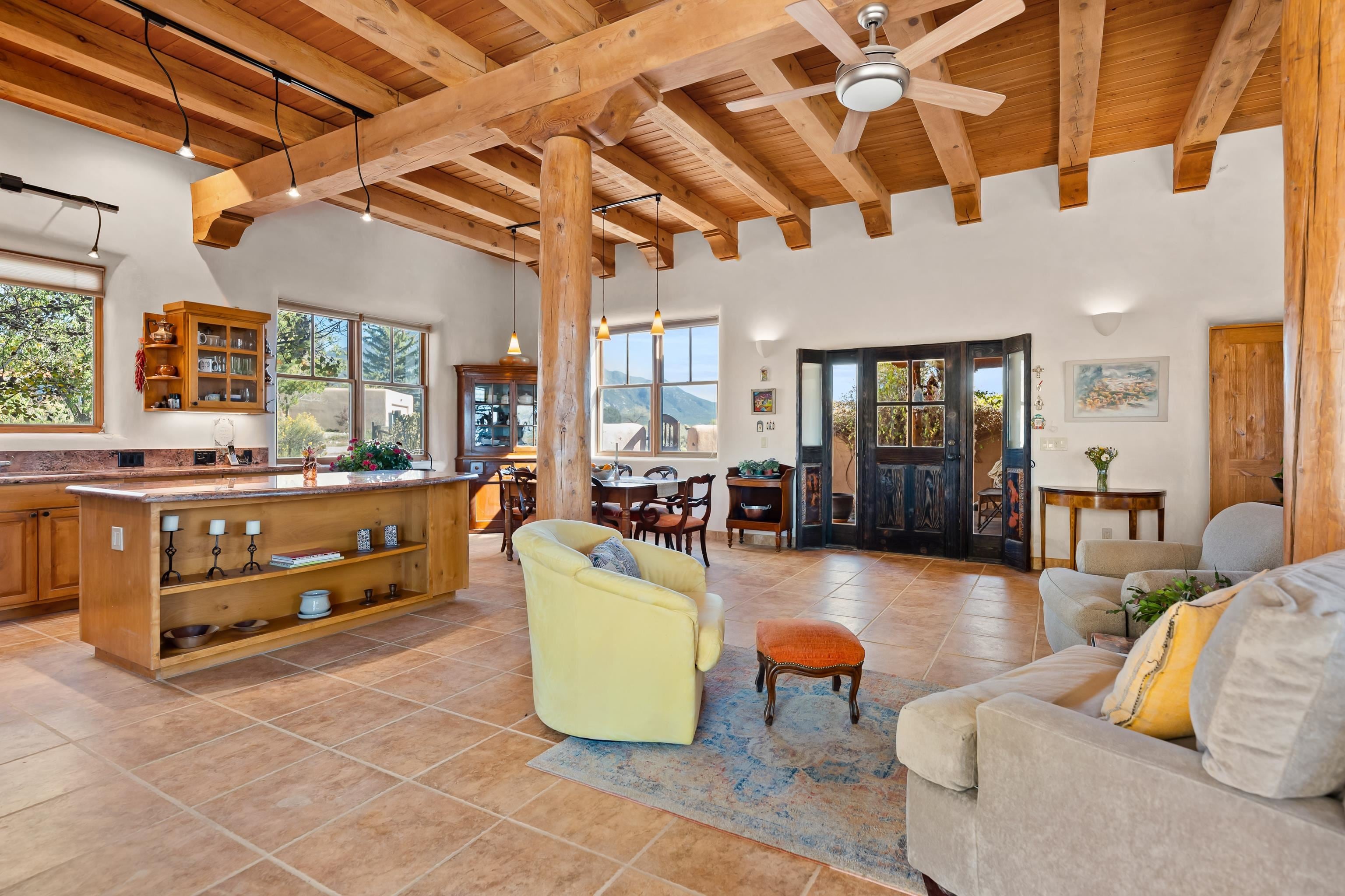 2 Tecolote Road El Prado, NM 87529 - Photo 17 of 39 Gallery Image 17
