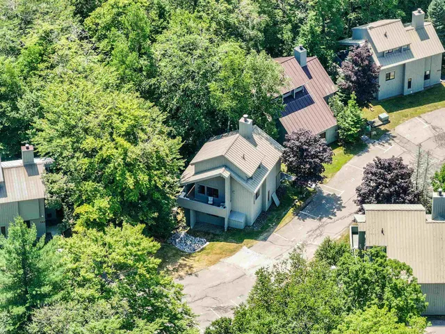 $750,000 | 144 Clearbrook Road, Lincoln, NH 03251