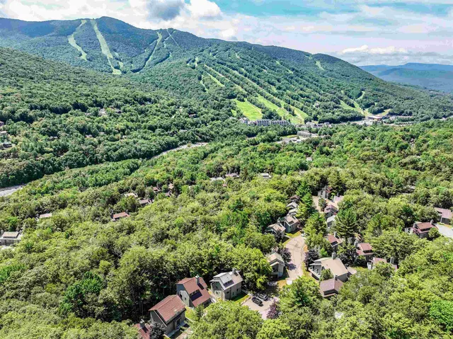 $750,000 | 144 Clearbrook Road, Lincoln, NH 03251