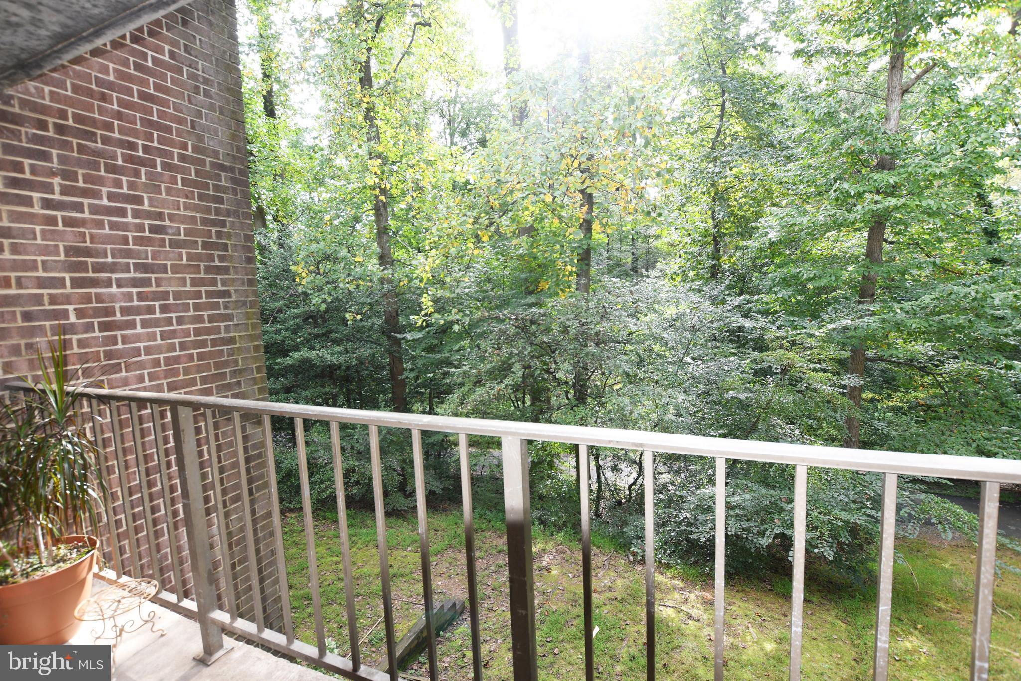 1528 Northgate Square, Unit 11B Reston, VA 20190 - Photo 12 of 30 Gallery Image 12
