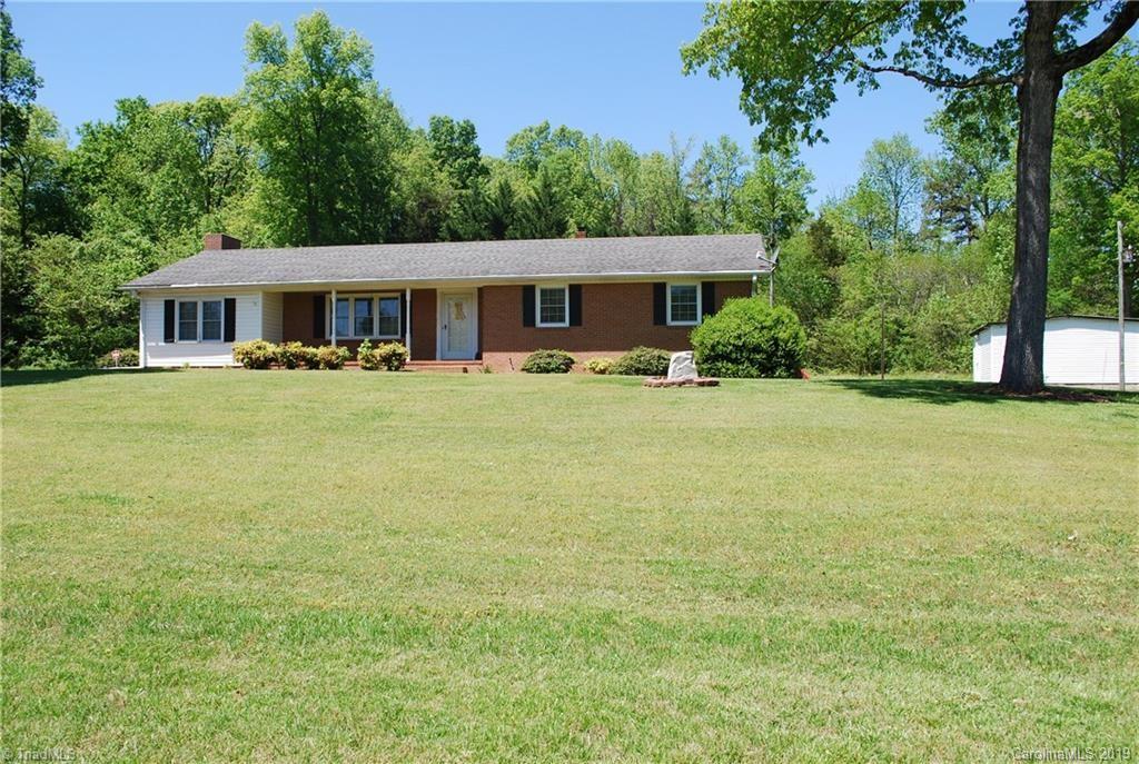 1033 Howell Road Mocksville, NC 27028 - Photo 1 of 26 Gallery Image 1