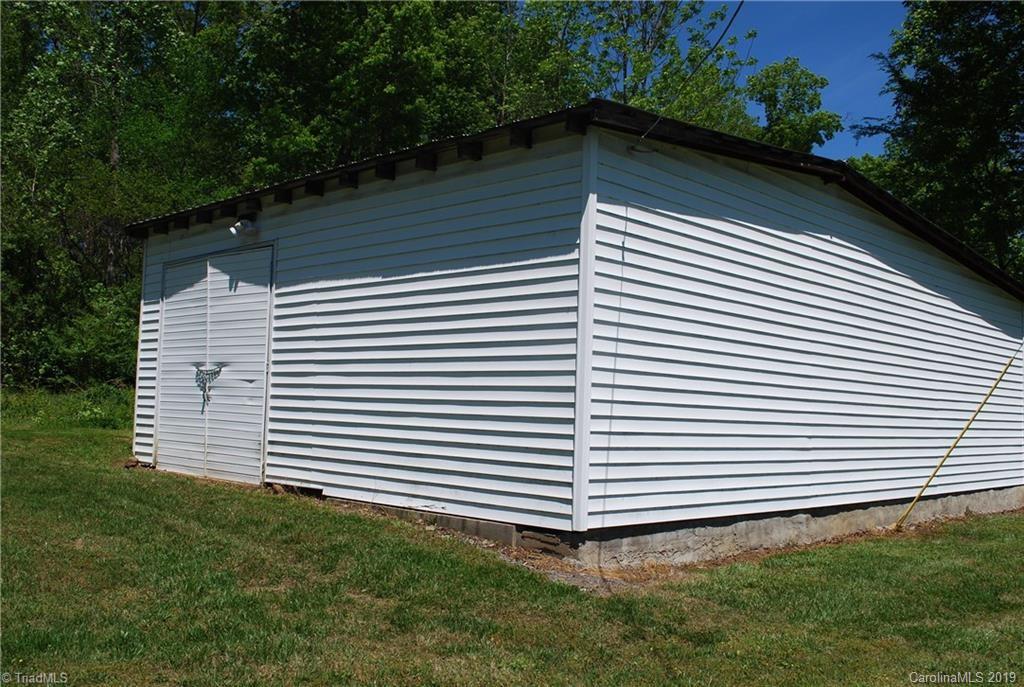 1033 Howell Road Mocksville, NC 27028 - Photo 11 of 26 Gallery Image 11