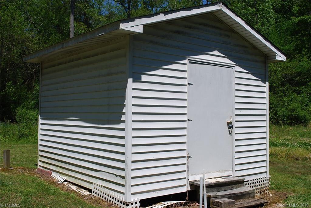1033 Howell Road Mocksville, NC 27028 - Photo 12 of 26 Gallery Image 12