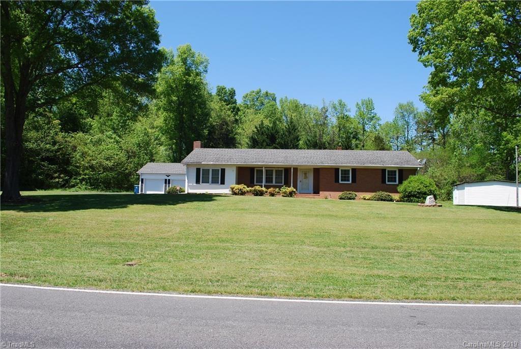 1033 Howell Road Mocksville, NC 27028 - Photo 5 of 26 Gallery Image 5