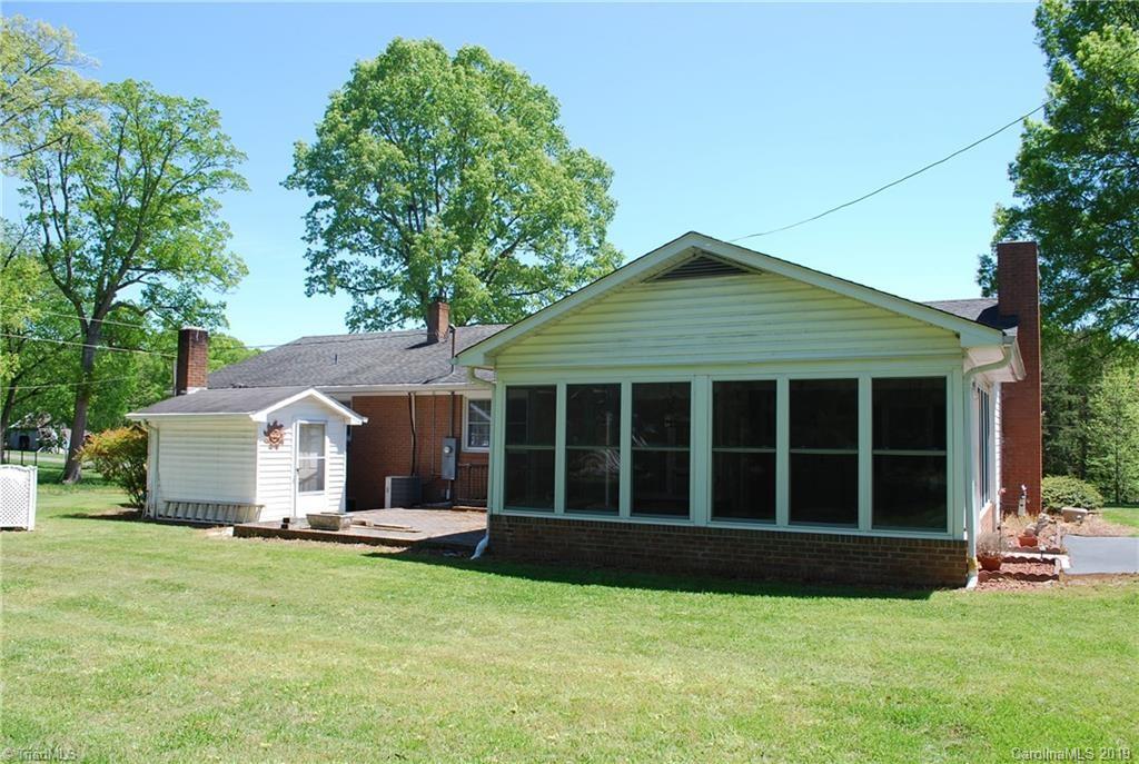 1033 Howell Road Mocksville, NC 27028 - Photo 7 of 26 Gallery Image 7