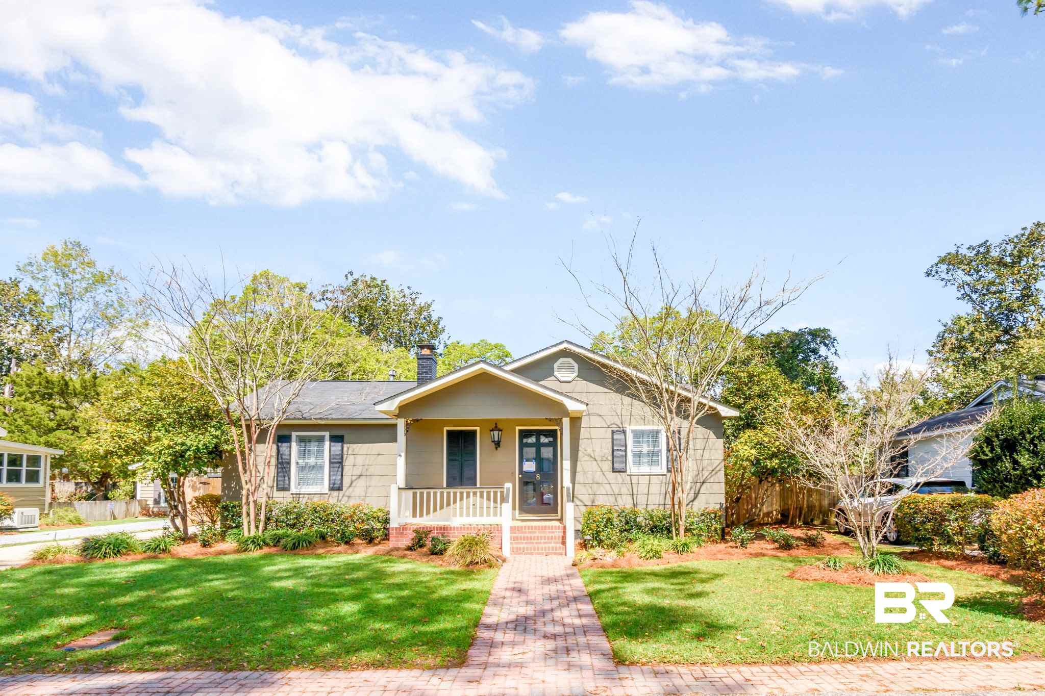 8 South Hathaway Road Mobile, AL 36608 - Photo 2 of 44