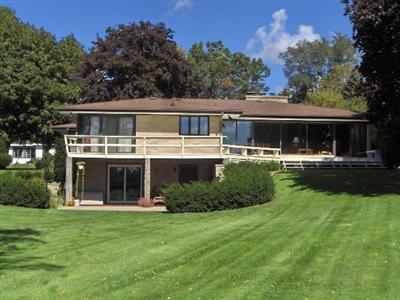 718 Fall Street Spring Lake, MI 49456 - Photo 1 of 19 Primary Photo