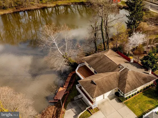 $425,000 | 227 Meadow Lane, Woodbury, NJ 08096
