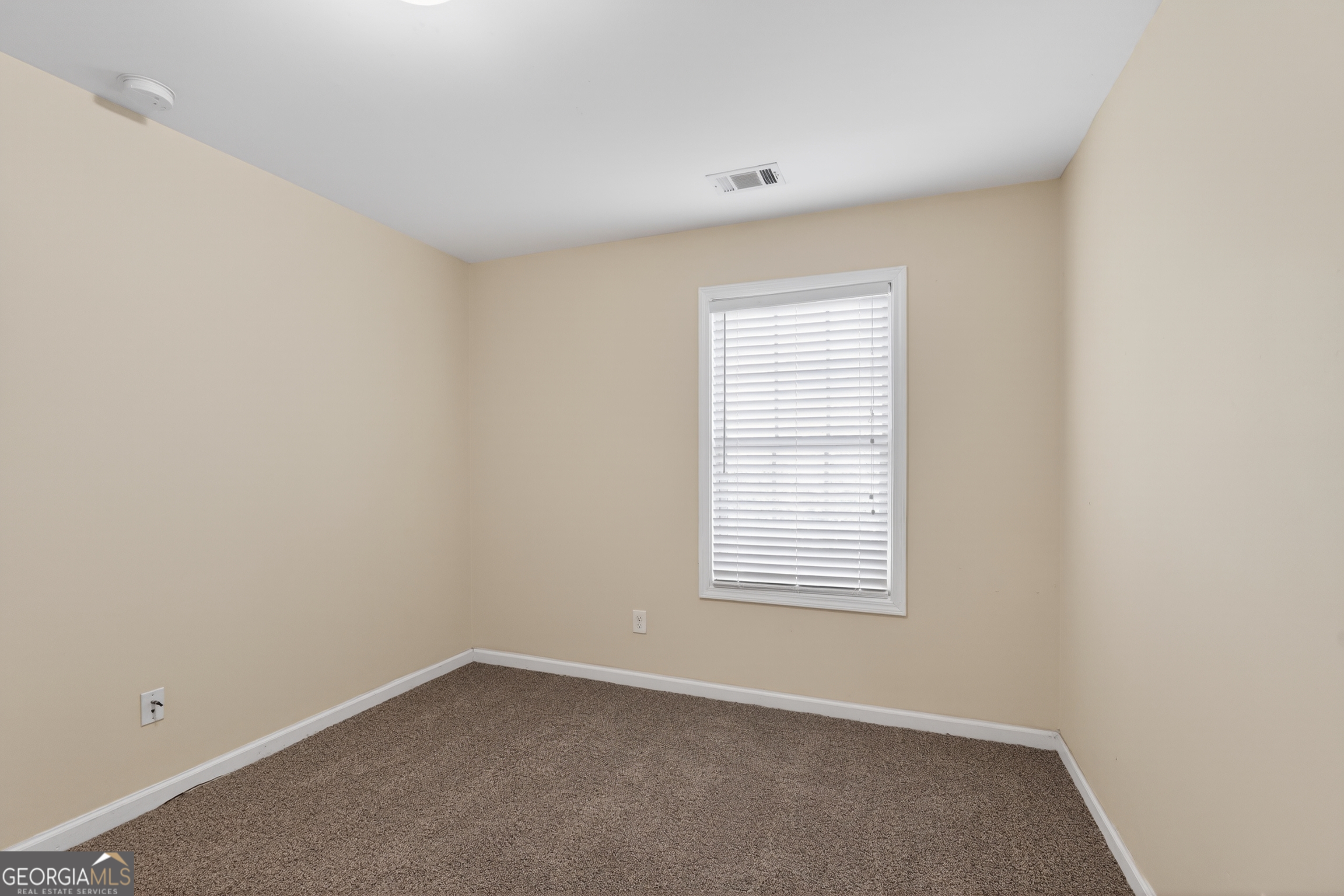 6361 Shadow Square Lithonia, GA 30058 - Photo 6 of 34