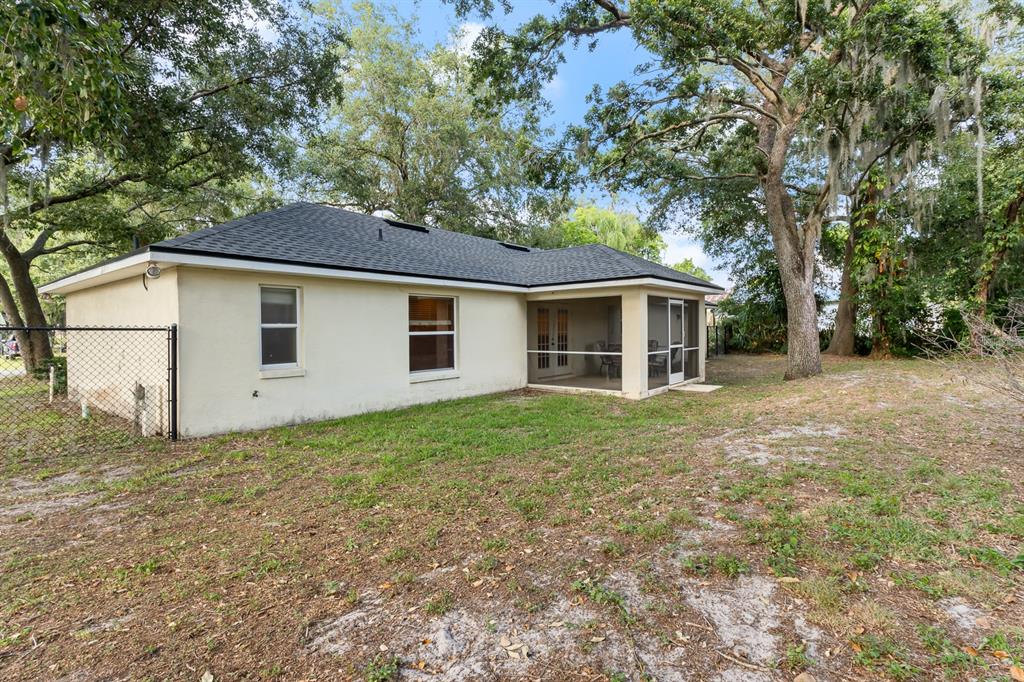 920 Hicks Road Lakeland, FL 33813 - Photo 29 of 30 Gallery Image 29