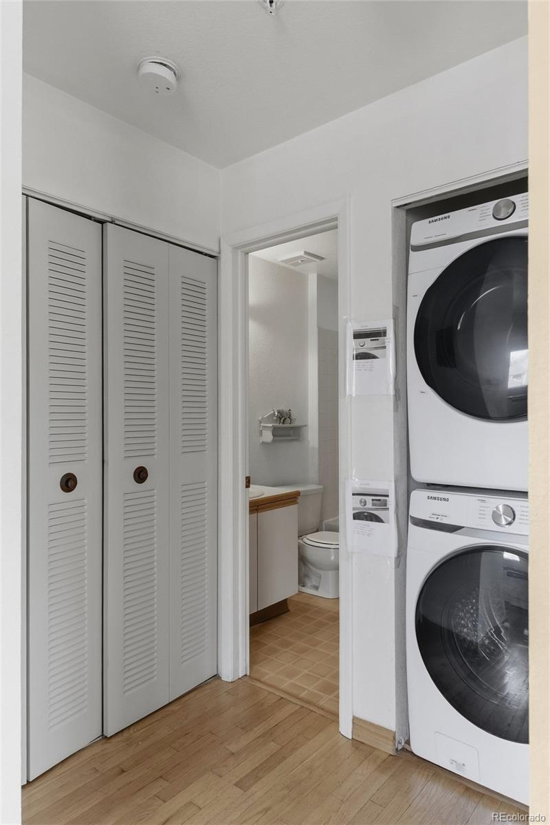 5510 Stonewall Place, Unit 24 Boulder, CO 80303 - Photo 19 of 30 a view of a hallway with washer and dryer