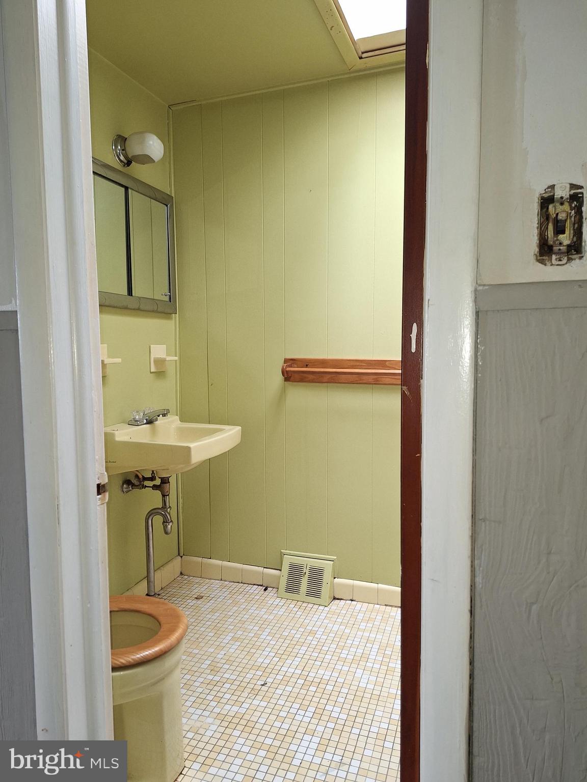 4029 Gideon Road Brookhaven, PA 19015 - Photo 33 of 52