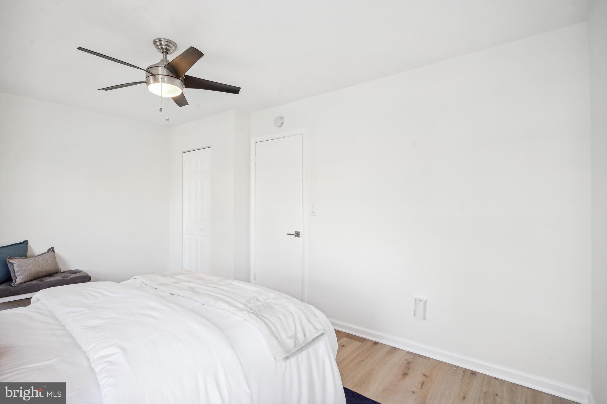 325 17th Street Southeast Washington, DC 20003 - Photo 19 of 32