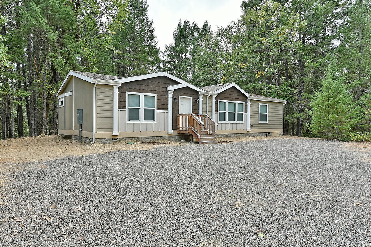 1011 Ferry Road Grants Pass, OR 97526 - Photo 17 of 21 15