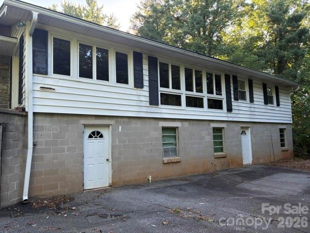 255 Glengarnock Road Tryon, NC 28782 - Photo 6 of 24