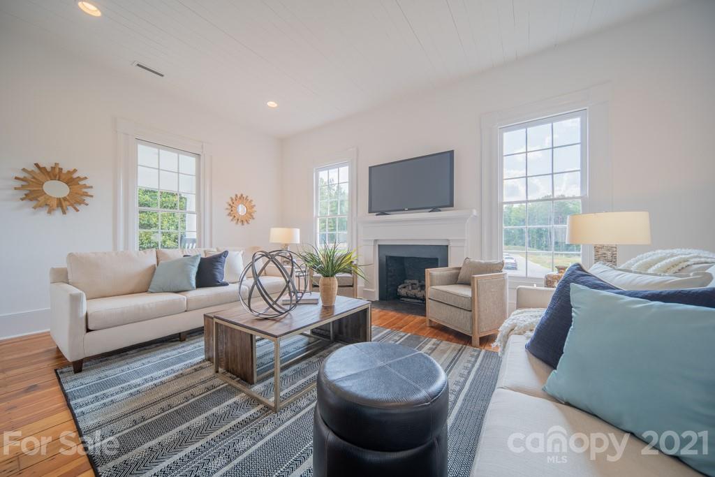 3603 Tilley Morris Road Matthews, NC 28105 - Photo 9 of 31 Gallery Image 9