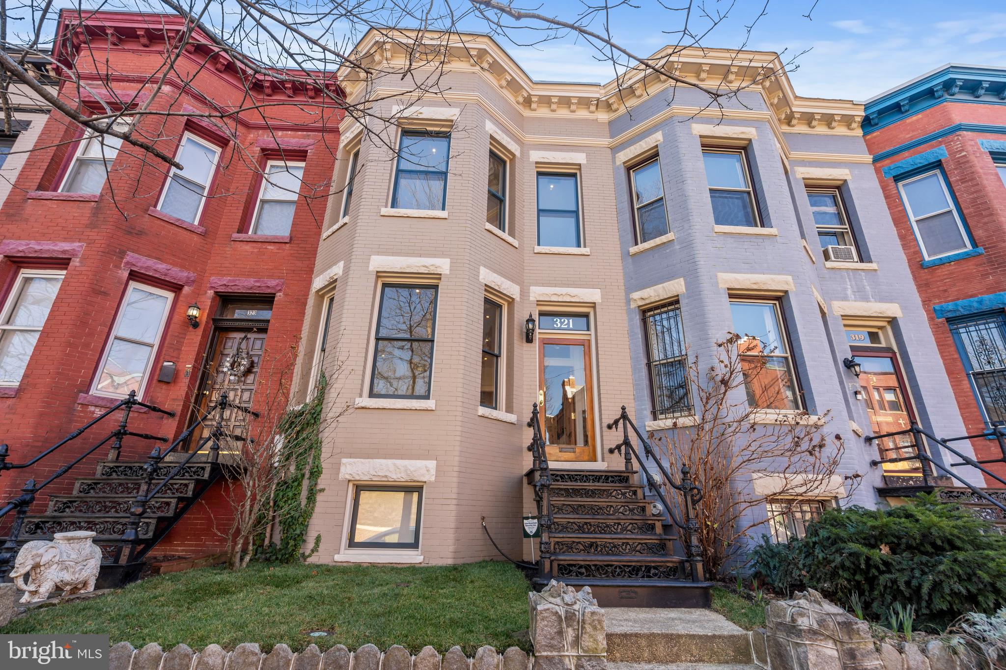 Welcome to 321 E Street SE!