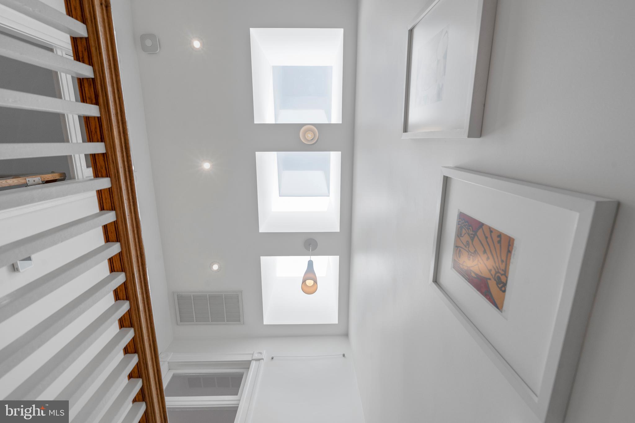 321 E Street Southeast Washington, DC 20003 - Photo 17 of 68 Gallery Image 17