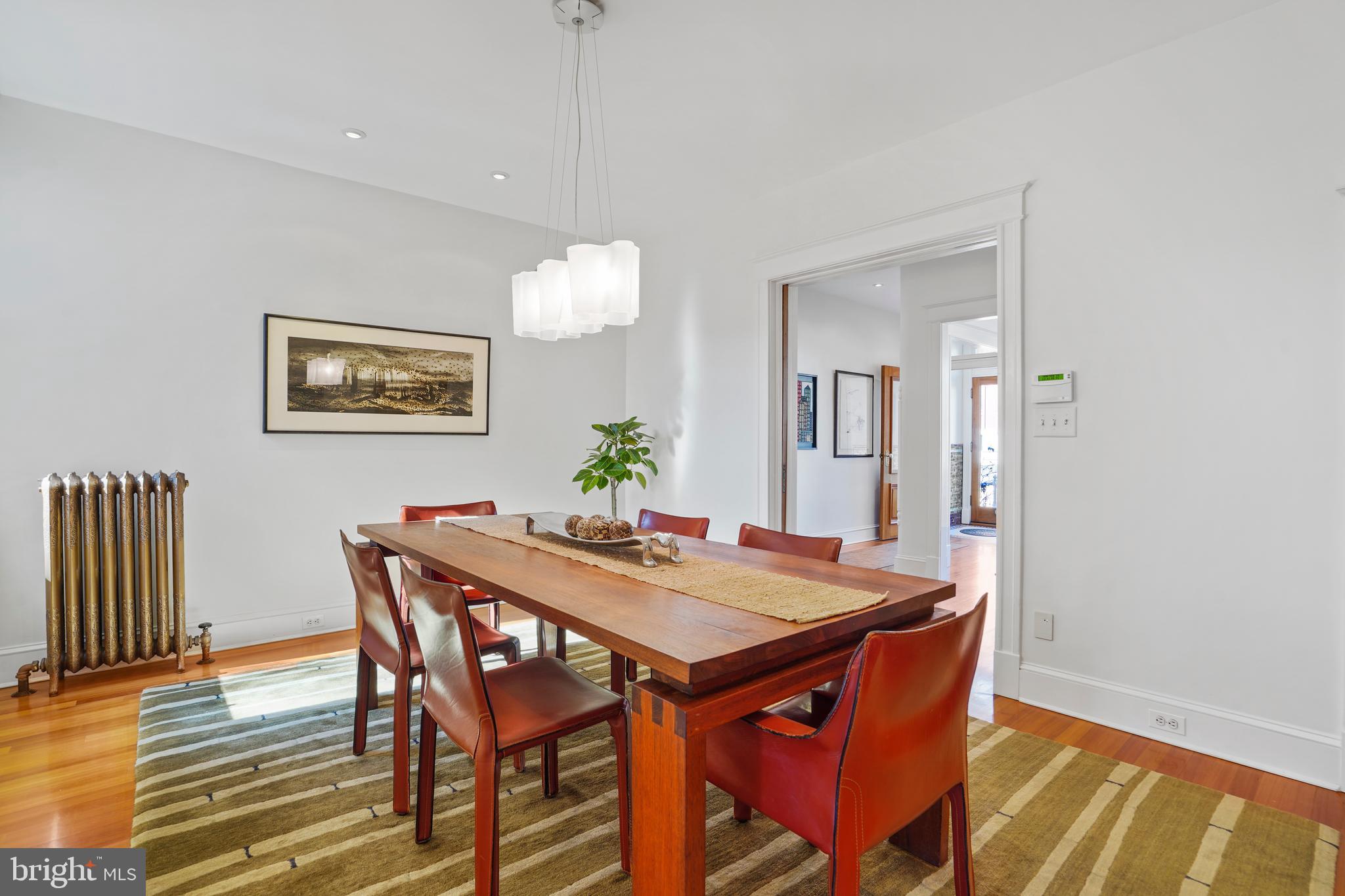 321 E Street Southeast Washington, DC 20003 - Photo 10 of 68 Gallery Image 10