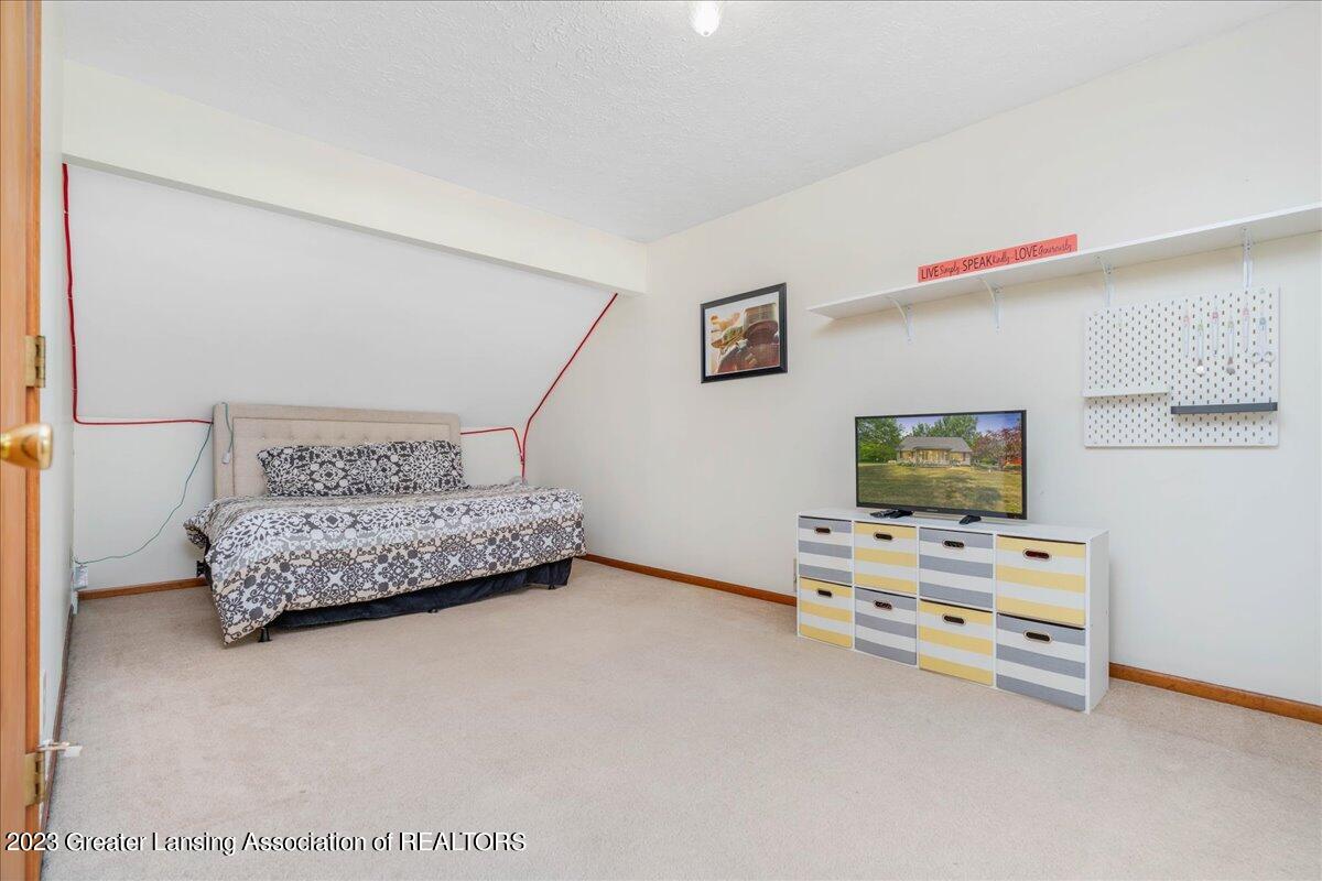 3260 Southeast County Line Road Brant, MI 48614 - Photo 18 of 53 35-Media Jett-29