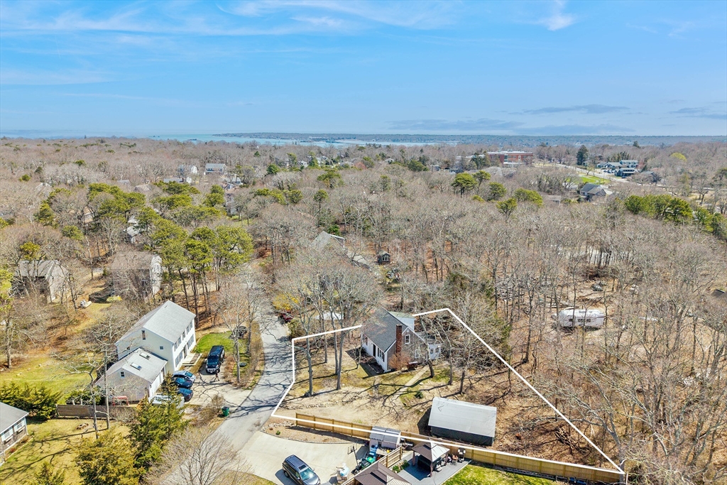 17 Mariner Road Tisbury, MA 02568 - Photo 4 of 26