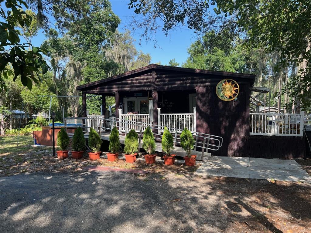 11708 Bullfrog Creek Road Gibsonton, FL 33534 - Photo 2 of 61 Gallery Image 2