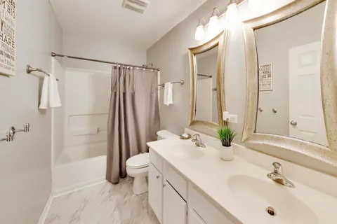 $599,990 | 343 Copper Springs Lane, Elgin, IL 60124