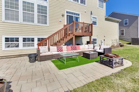 $599,990 | 343 Copper Springs Lane, Elgin, IL 60124