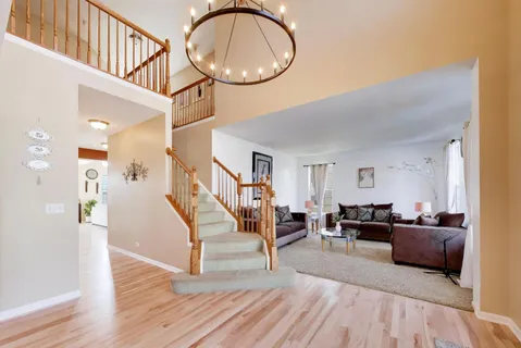 $599,990 | 343 Copper Springs Lane, Elgin, IL 60124