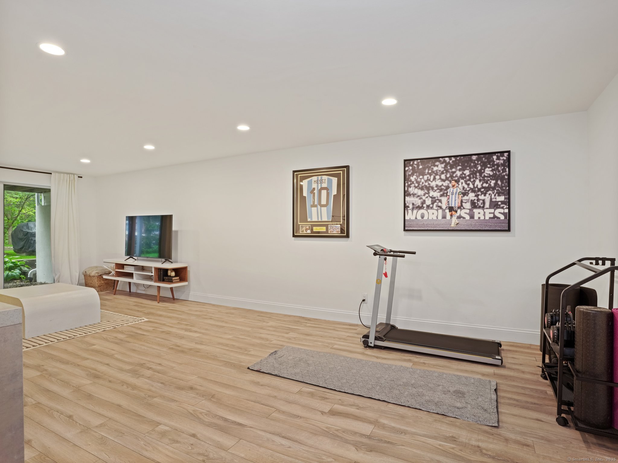 253 New Norwalk Road, Unit 5 New Canaan, CT 06840 - Photo 21 of 32
