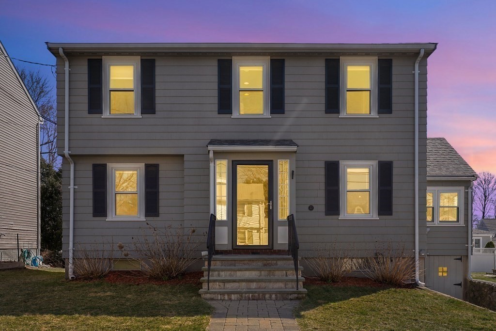 32 Princeton Road Arlington, MA 02474 - Photo 3 of 39 Gallery Image 3