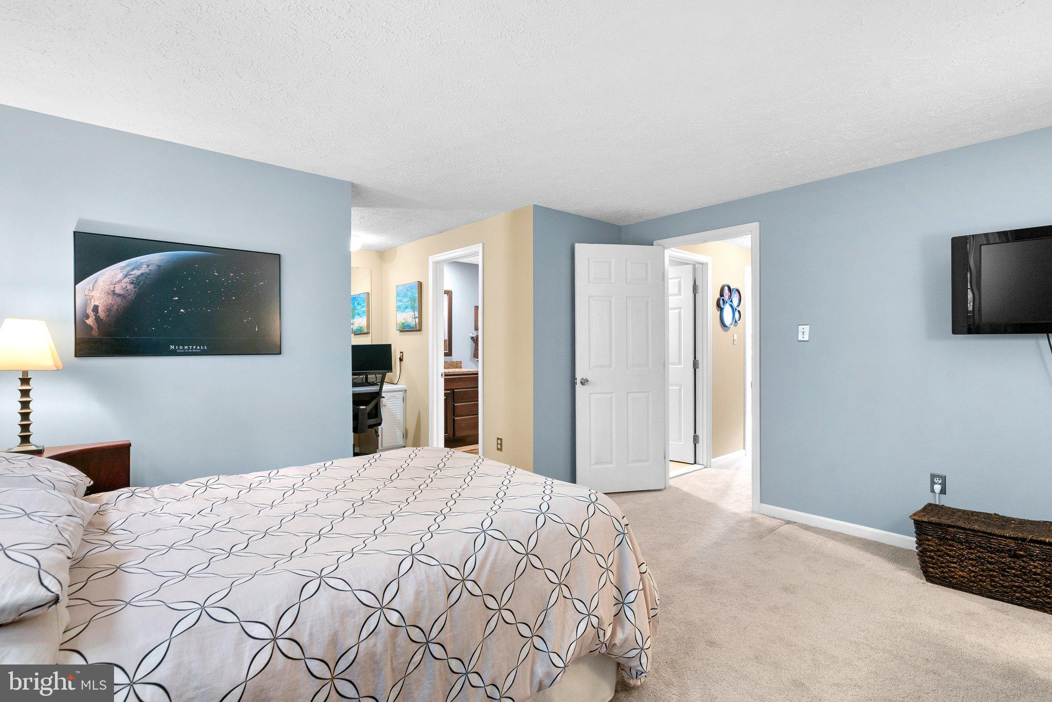 17159 Moss Side Lane, Unit 3 Olney, MD 20832 - Photo 15 of 39 Primary Bedroom