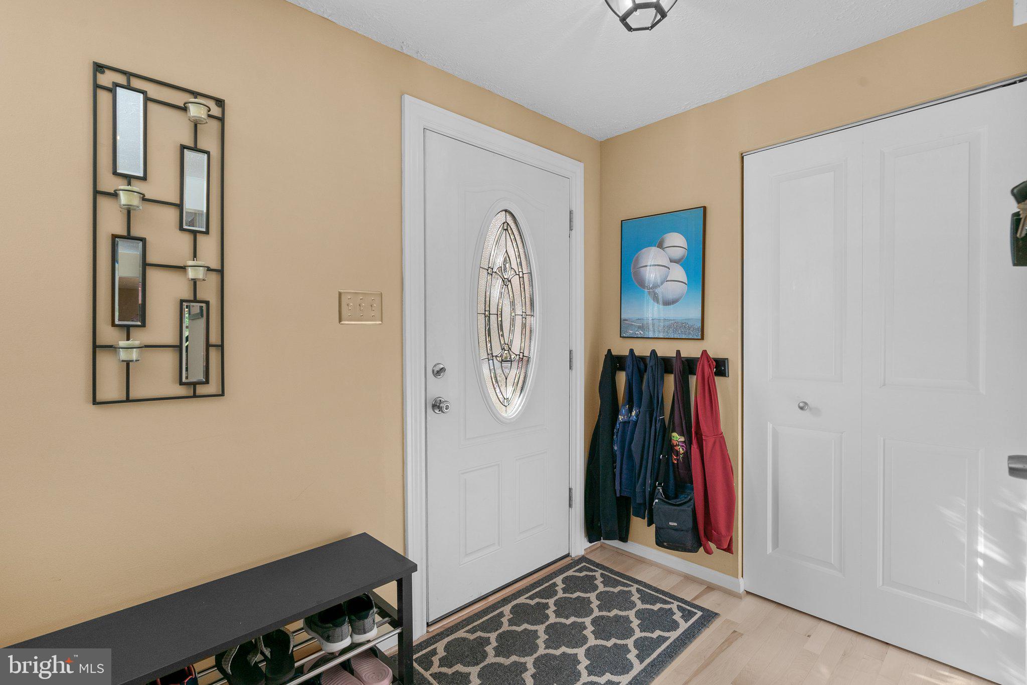 17159 Moss Side Lane, Unit 3 Olney, MD 20832 - Photo 4 of 39 Foyer