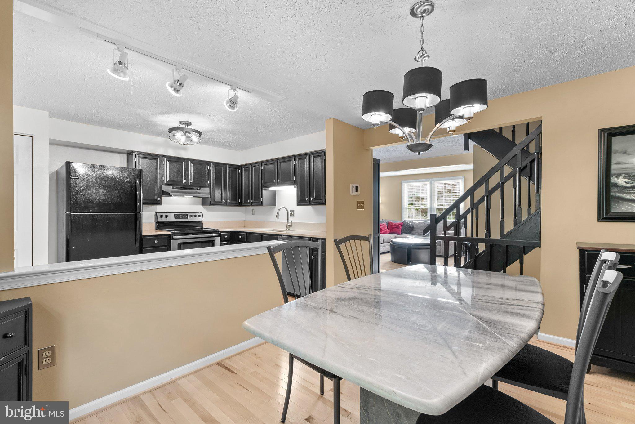 17159 Moss Side Lane, Unit 3 Olney, MD 20832 - Photo 9 of 39 Dining Room