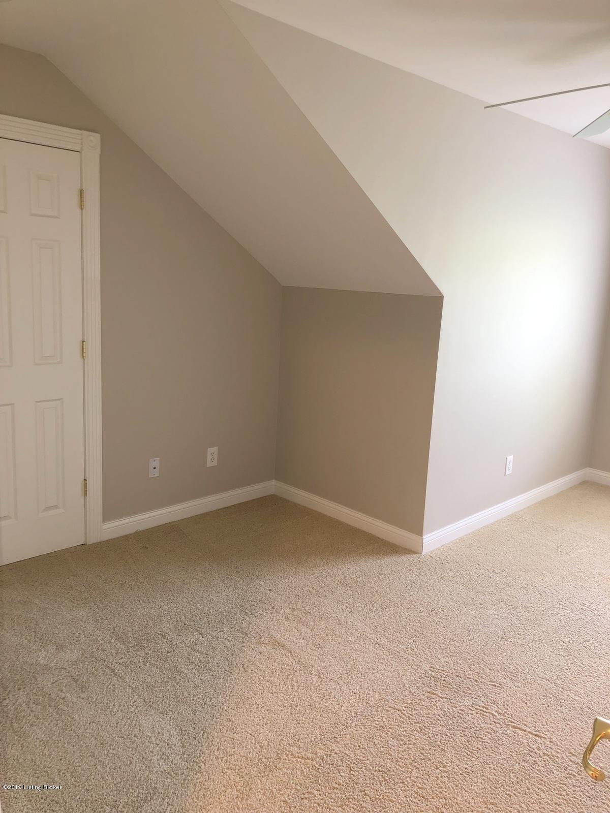 7818 Turtle Run Court Prospect, KY 40059 - Photo 21 of 30 IMG_3964