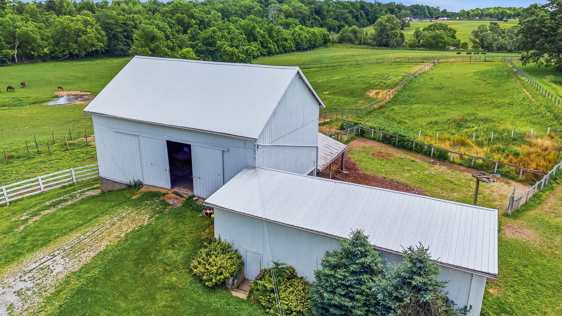 2648 Troy Road Delaware, OH 43015 - Photo 25 of 96 21-web-or-mls-2648 Troy Rd-121